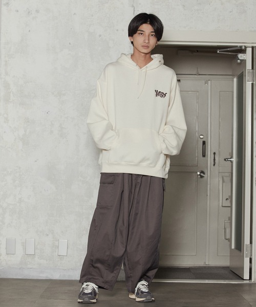 iisy（イージー）の「iisy / ディストーションロゴプルパーカー（パーカー・メンズ・キナリ/ブラック/グリーン・L/S/M）」の14枚目の写真