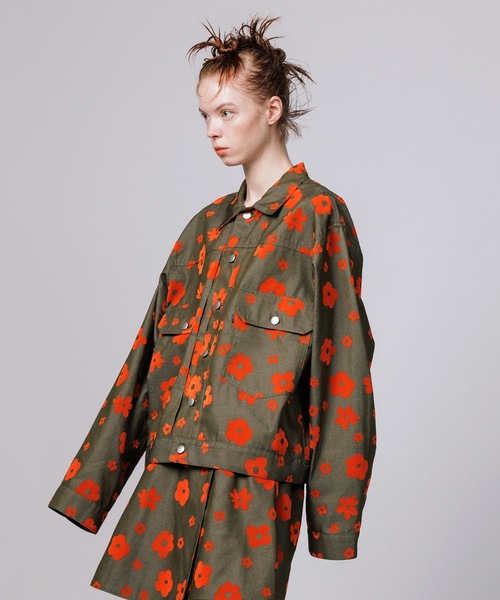 NON TOKYO（ノントーキョー）の「FLOKING FLOWER DENIM JACKET / NON-23S-0201（デニムジャケット・レディース・カーキ/ブラック/インディゴブルー・2/1）」の2枚目の写真