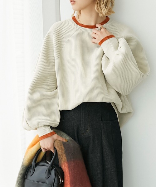 Chaco closet(チャコ クローゼット)の「畦編みボリュームスリーブニットプルオーバー(ニット/セーター・レディース・ブラック/アイボリー/ピンク/ライトグリーン/ブラック×ホワイト/ベージュ系/イエロー/オレンジ系/ネイビー系/ピンク系/グレー系・FREE)」の18枚目の写真