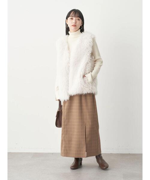 earth music&ecology(アースミュージックアンドエコロジー)の「リブタートルニットプルオーバー(ニット/セーター・レディース・ベージュ/ブラック/ピンク/ブルー/グリーン/アイボリー・M/S)」の16枚目の写真