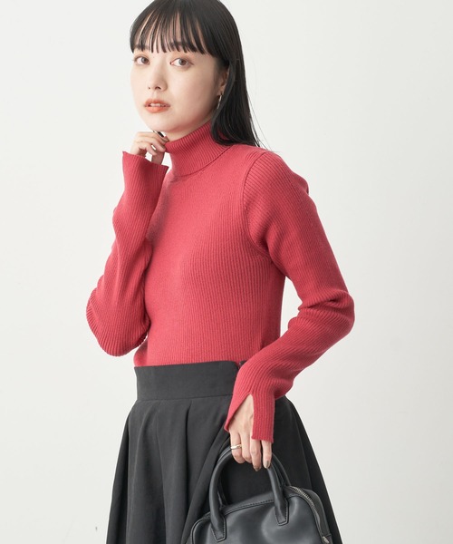 earth music&ecology(アースミュージックアンドエコロジー)の「リブタートルニットプルオーバー(ニット/セーター・レディース・ベージュ/ブラック/ピンク/ブルー/グリーン/アイボリー・M/S)」の6枚目の写真