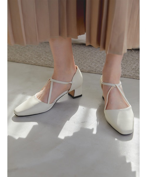 Ayla(アイラ)の「cross strap pumps(パンプス・レディース・ブラック/アイボリー・23.0cm/23.5cm/24.0cm/24.5cm/25.0cm)」の3枚目の写真