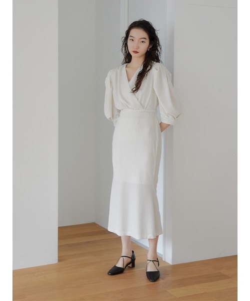 Ayla(アイラ)の「cross strap pumps(パンプス・レディース・ブラック/アイボリー・23.0cm/23.5cm/24.0cm/24.5cm/25.0cm)」の17枚目の写真