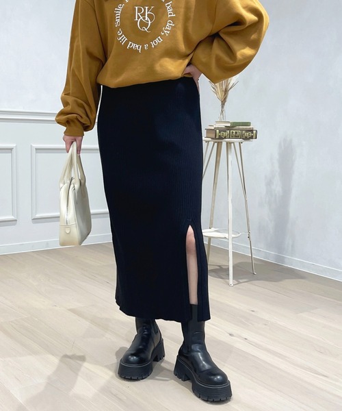 apres jour（アプレジュール）の「スリットリブニットナロースカート【ZOZOTOWN限定アイテム】（スカート・レディース・ブラック/ダークブラウン/アイボリー・X-LARGE/フリー）」の16枚目の写真