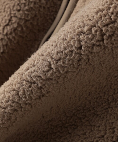 SHIPS（シップス）の「SHIPS KIDS:145～160cm / ＜撥水/手洗い可能＞ボア リバーシブル フード ジャケット（その他アウター・キッズ・ネイビー/キャメル・S/145/M/160）」の4枚目の写真