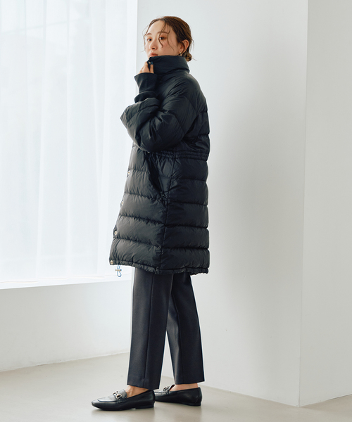 IENA(イエナ)の「Organic Wool ストレートパンツ(その他パンツ・レディース・アイボリー/ピンク/チャコールグレー/エメラルドブルー・40/38/36/34)」の12枚目の写真