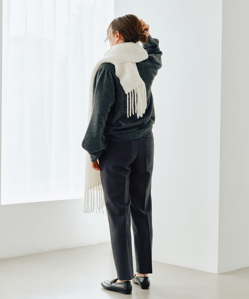 IENA(イエナ)の「Organic Wool ストレートパンツ(その他パンツ・レディース・アイボリー/ピンク/チャコールグレー/エメラルドブルー・40/38/36/34)」の14枚目の写真