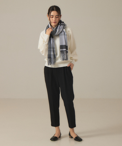 abahouse mavie（アバハウスマヴィ）の「袖ボリュームプルオーバー（ニット/セーター・レディース・ダークグリーン/ホワイト/ブラック/イエロー・フリー）」の6枚目の写真