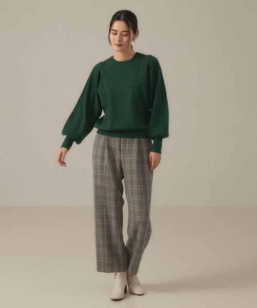 abahouse mavie（アバハウスマヴィ）の「袖ボリュームプルオーバー（ニット/セーター・レディース・ダークグリーン/ホワイト/ブラック/イエロー・フリー）」の11枚目の写真