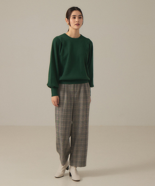 abahouse mavie（アバハウスマヴィ）の「袖ボリュームプルオーバー（ニット/セーター・レディース・ダークグリーン/ホワイト/ブラック/イエロー・フリー）」の13枚目の写真