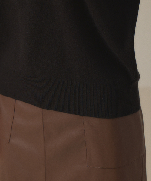 abahouse mavie（アバハウスマヴィ）の「袖ボリュームプルオーバー（ニット/セーター・レディース・ダークグリーン/ホワイト/ブラック/イエロー・フリー）」の22枚目の写真