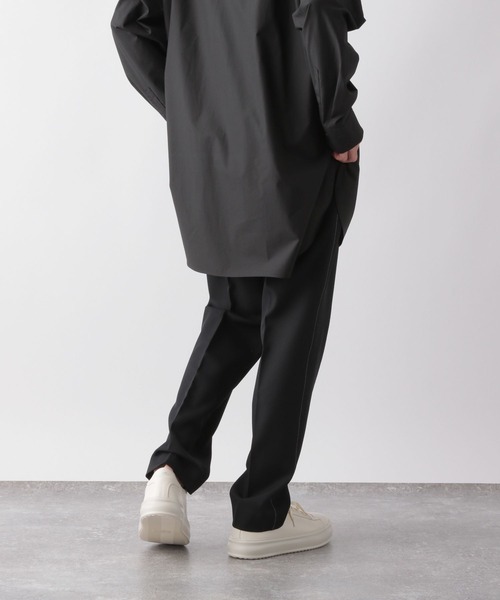 STERNBERG（スタンバーグ）の「STERNBERG/ステッチストレートパンツ