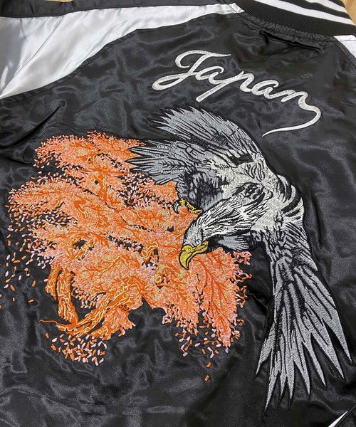 TopIsm（トップイズム）の「スカジャン 桜鷹 銀龍 単龍（スカジャン・メンズ・ブラック系1/ブラック系2/ダークグリーン/ブルー/ブラック/ブルー系その他2/ブルー系その他/レッド系その他/ワインレッド・M/L/XL）」の17枚目の写真