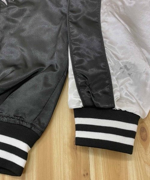 TopIsm（トップイズム）の「スカジャン 桜鷹 銀龍 単龍（スカジャン・メンズ・ブラック系1/ブラック系2/ダークグリーン/ブルー/ブラック/ブルー系その他2/ブルー系その他/レッド系その他/ワインレッド・M/L/XL）」の15枚目の写真