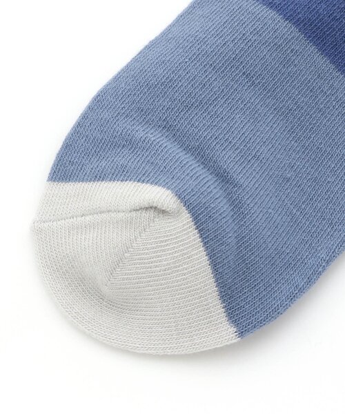 Ampersand(アンパサンド)の「マルチボーダーソックス(ソックス/靴下・キッズ・サックスブルー/オレンジ/グレー・12/15 /18/21/24)」の5枚目の写真