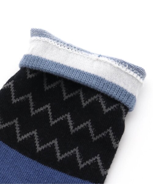 Ampersand(アンパサンド)の「マルチボーダーソックス(ソックス/靴下・キッズ・サックスブルー/オレンジ/グレー・12/15 /18/21/24)」の4枚目の写真