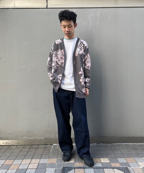 BEAVER(ビーバー)の「B omnivore/ビーオムニボー 14GG JACQUARD KNIT CARDIGAN ジャガードカーディガン(ニット/セーター・メンズ・チャコールグレー/ホワイト・MEDIUM/LARGE)」の6枚目の写真