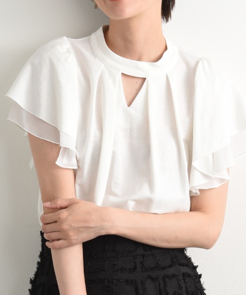 INTERPLANET(インタープラネット)の「【接触冷感】シフォン配色スリーブプルオーバー(Tシャツ/カットソー・レディース・オフホワイト/グレイッシュベージュ/ブラック・FREE)」の1枚目の写真