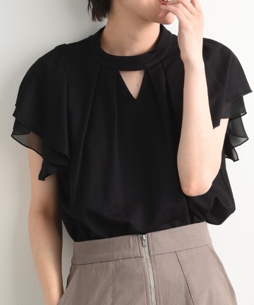 INTERPLANET(インタープラネット)の「【接触冷感】シフォン配色スリーブプルオーバー(Tシャツ/カットソー・レディース・オフホワイト/グレイッシュベージュ/ブラック・FREE)」の2枚目の写真