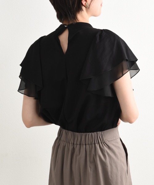 INTERPLANET(インタープラネット)の「【接触冷感】シフォン配色スリーブプルオーバー(Tシャツ/カットソー・レディース・オフホワイト/グレイッシュベージュ/ブラック・FREE)」の7枚目の写真