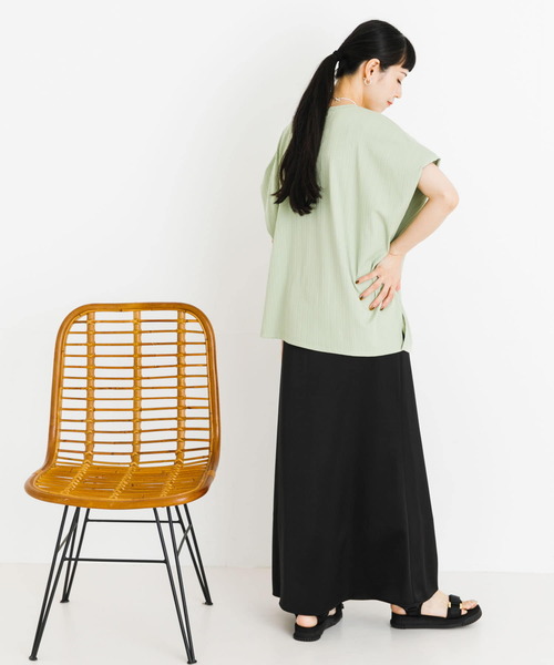 UR Lab.（アーバンリサーチラボ）の「サテンスカート（スカート・レディース・ブラック/ブルー/ベージュ・FREE）」の11枚目の写真