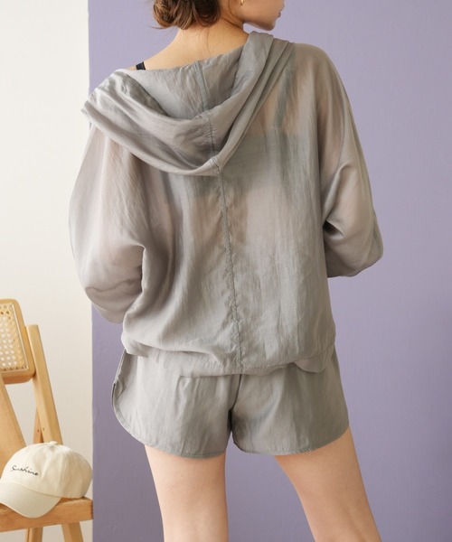 IAMUSE（アイアミューズ）の「シアーパーカーセットアップ　ビーチウェア/ラッシュガード S0929【IAMUSE】（ラッシュガード・レディース・グレー/アイボリー・FREE）」の18枚目の写真