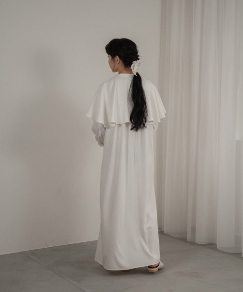 I_am（アイアム）の「flare cape tuck op（ワンピース・レディース・ホワイト/ベージュ/イエロー系その他・FREE）」の6枚目の写真