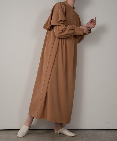 I_am（アイアム）の「flare cape tuck op（ワンピース・レディース・ホワイト/ベージュ/イエロー系その他・FREE）」の9枚目の写真