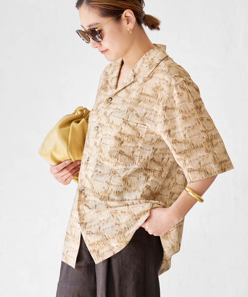 nanushka(ナヌーシュカ)の「【NANUSHKA/ナヌーシュカ】 シャツ(シャツ/ブラウス・レディース・ベージュ・36)」の3枚目の写真