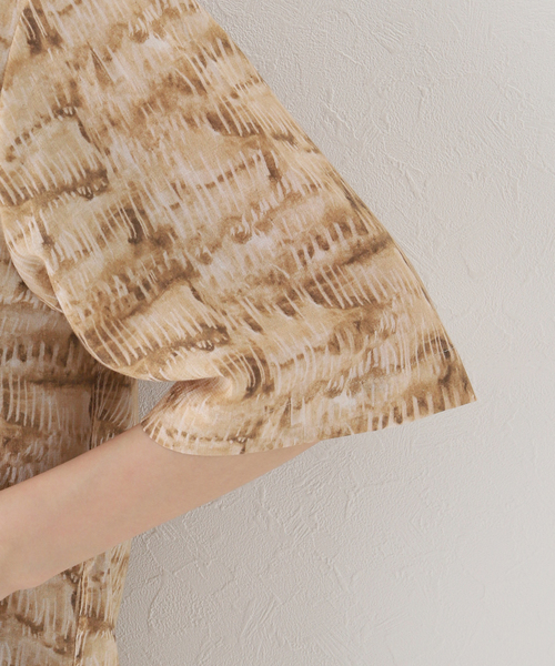 nanushka(ナヌーシュカ)の「【NANUSHKA/ナヌーシュカ】 シャツ(シャツ/ブラウス・レディース・ベージュ・36)」の21枚目の写真