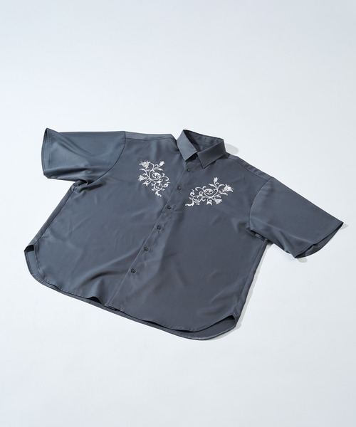 Deus 刺繍入り半袖シャツ セール】【Adoon plain】フラワー刺繍シャツ（シャツ/ブラウス