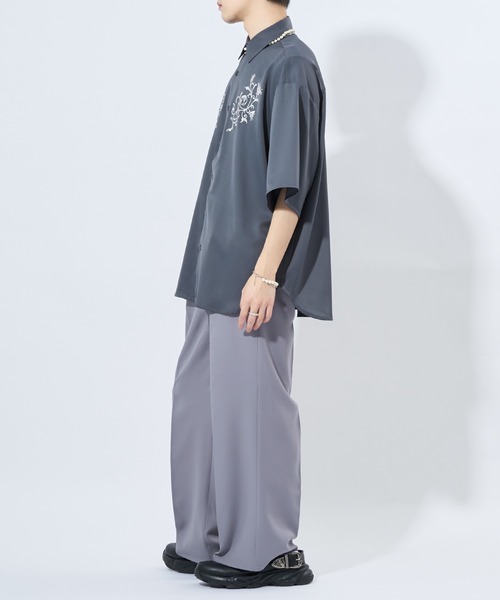 Adoon plain(アドーンプレーン)の「【Adoon plain】フラワー刺繍シャツ(シャツ/ブラウス・メンズ・ブラック/チャコールグレー・MEDIUM/LARGE)」の22枚目の写真