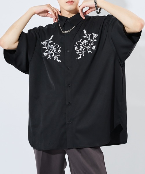 Adoon plain(アドーンプレーン)の「【Adoon plain】フラワー刺繍シャツ(シャツ/ブラウス・メンズ・ブラック/チャコールグレー・MEDIUM/LARGE)」の3枚目の写真