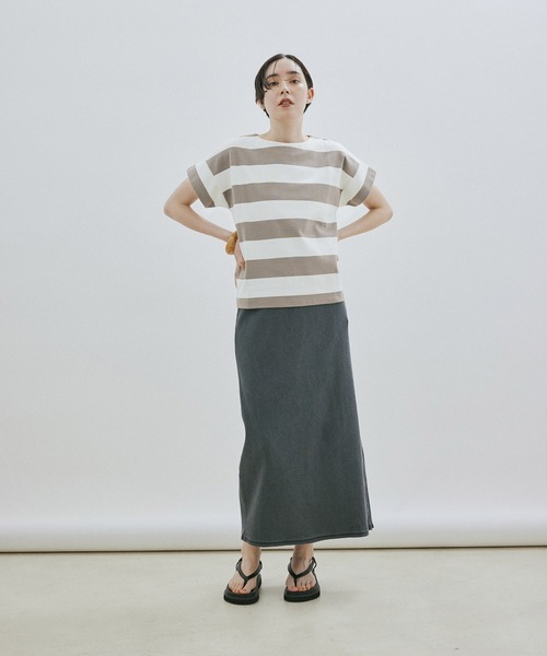SALON adam et rope'（サロン アダム エ ロペ）の「[大好評アイテムが今年も登場！]【WEB・一部店舗限定】ポンチワイドボーダーTシャツ（Tシャツ/カットソー・レディース・ブラック/ブラウン系その他2・FREE）」の5枚目の写真