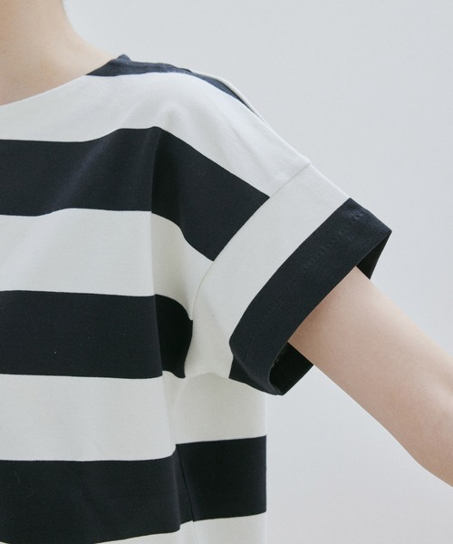 SALON adam et rope'（サロン アダム エ ロペ）の「[大好評アイテムが今年も登場！]【WEB・一部店舗限定】ポンチワイドボーダーTシャツ（Tシャツ/カットソー・レディース・ブラック/ブラウン系その他2・FREE）」の12枚目の写真