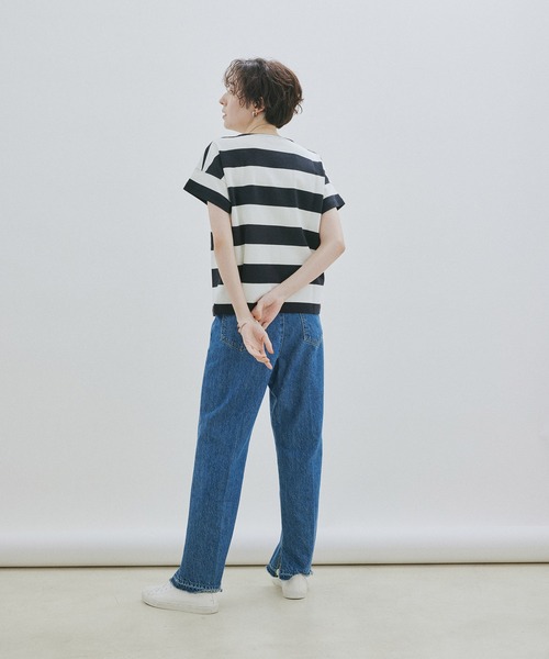 SALON adam et rope'（サロン アダム エ ロペ）の「[大好評アイテムが今年も登場！]【WEB・一部店舗限定】ポンチワイドボーダーTシャツ（Tシャツ/カットソー・レディース・ブラック/ブラウン系その他2・FREE）」の16枚目の写真