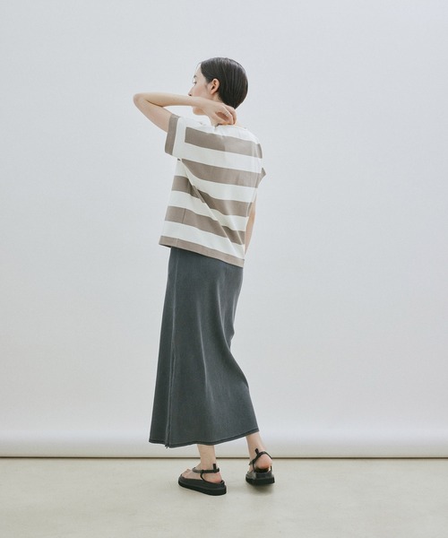 SALON adam et rope'（サロン アダム エ ロペ）の「[大好評アイテムが今年も登場！]【WEB・一部店舗限定】ポンチワイドボーダーTシャツ（Tシャツ/カットソー・レディース・ブラック/ブラウン系その他2・FREE）」の20枚目の写真