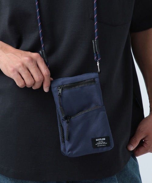 BAYFLOW(ベイフロー)の「フォンケースマルチショルダー / ミニショルダーバッグ(ショルダーバッグ・メンズ・ベージュ/カーキ/ネイビー/ブラック/レオパード/グレー/グリーン/サンドグレー/ブルー/その他2/その他3/その他4/その他5/イエロー/チャコール/オレンジ/その他7/その他6/その他9/その他10/その他8・FREE)」の8枚目の写真