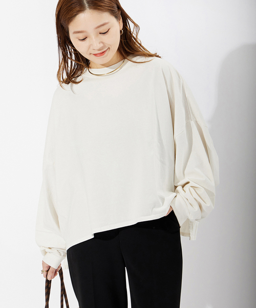 ALORE（アローレ）の「別注【ALORE/アローレ】ボタニカルダイロングTシャツ（Tシャツ/カットソー・レディース・サックスブルー/ホワイト系その他/ブラック系その他/ピンク系その他・FREE）」の2枚目の写真