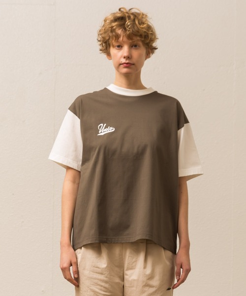 ALLUMER（アリュメール）の「プリントリンガーTシャツ(AUTHENTIC CLUB)（Tシャツ/カットソー・レディース・カーキ/ホワイト×ネイビー・1）」の10枚目の写真