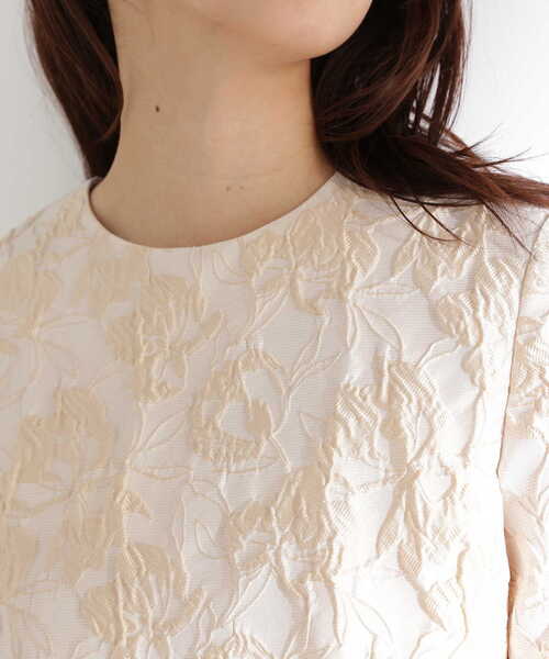 NATURAL BEAUTY BASIC（ナチュラルビューティーベーシック）の「◇ジャガードペプラムブラウス（シャツ/ブラウス・レディース・ベージュ系その他/ブラック系その他・SMALL/MEDIUM）」の19枚目の写真