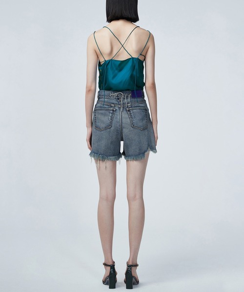 JNBY(ジェーエヌビーワイ)の「Geometric Wave Silk Cami Top(キャミソール・レディース・ブルー・36/38)」の6枚目の写真