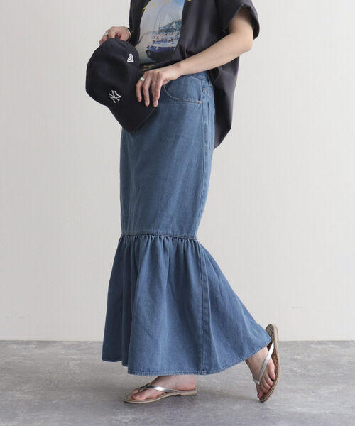 fredy emue(フレディエミュ)の「デニムマーメイドスカート(デニムスカート・レディース・ブルー/ブルー系その他・38/36)」の1枚目の写真