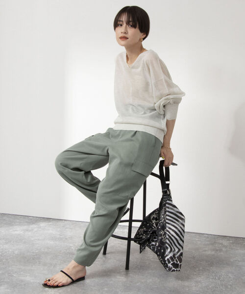 Rie Miller（リエミラー）の「シアー2WAYプルオーバーニット（ニット/セーター・レディース・ライトグレー/ブラック/グリーン・38）」の17枚目の写真