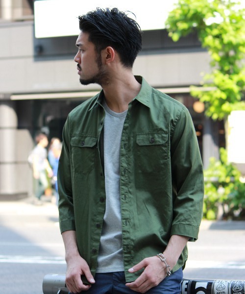 EDIFICE（エディフィス）の「◇スイスコットン3/4ミリタリー シャツ（シャツ/ブラウス・メンズ・ホワイト/ベージュ/カーキ・48/44/46）」の3枚目の写真