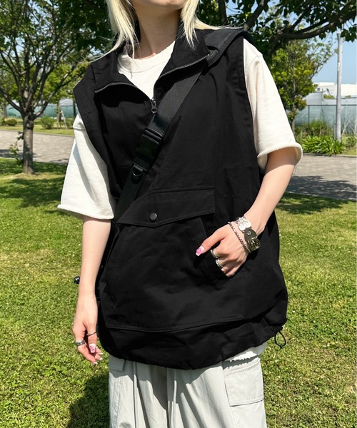 sedacle（セダクル）の「アノラックスタンドネックベスト（ベスト・メンズ・セージグリーン/ブラック/ネイビー・LARGE/MEDIUM）」の5枚目の写真