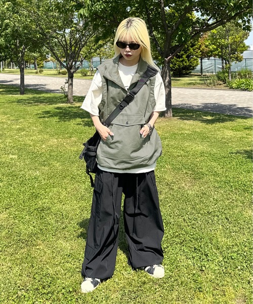 sedacle（セダクル）の「アノラックスタンドネックベスト（ベスト・メンズ・セージグリーン/ブラック/ネイビー・LARGE/MEDIUM）」の15枚目の写真