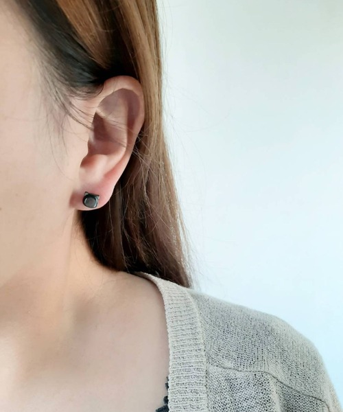 CERCA（チェルカ）の「SARINOHANA/ネコ（猫）一粒シェルピアス/14KGF/SILVER925（ピアス（両耳用）・レディース・ブラック/ホワイト/A/B・FREE）」の15枚目の写真