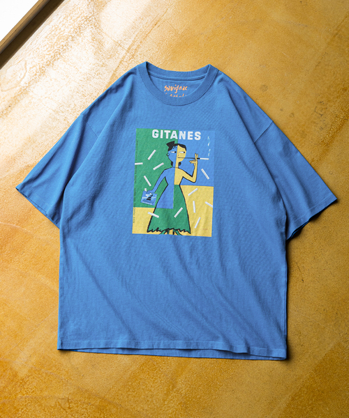 Savignac（サヴィニャック）の「《追加販売》【SAVIGNAC / サビニャック】別注 French Company プリントT（Tシャツ/カットソー・メンズ・イエロー/ブラックミックス/ネイビー/ダークブルー/ブルー系その他/ホワイト/ライトホワイト/レッド/グリーン/ホワイト系その他/オフホワイト/ブラック系その他/ブラック/ホワイト×ホワイト/イエロー系その他・LARGE/MEDIUM/X-LARGE）」の12枚目の写真