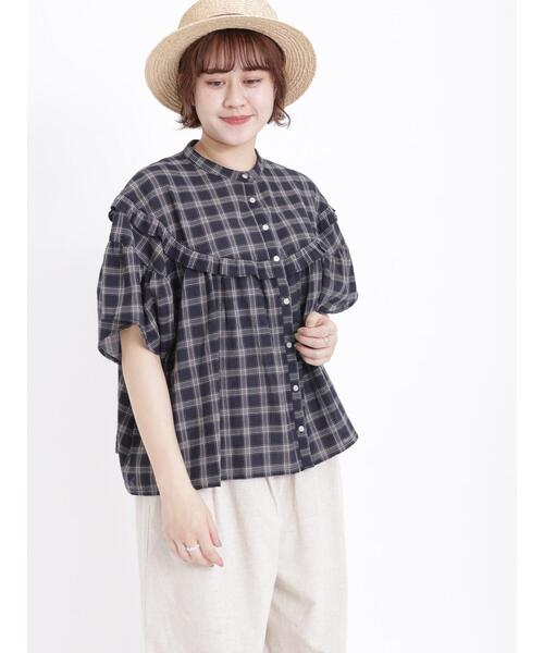 Samansa Mos2（サマンサ モスモス）の「柄アソートフリル切替ブラウス（シャツ/ブラウス・レディース・ネイビー/オフホワイト/ブルー/キナリ・F）」の8枚目の写真